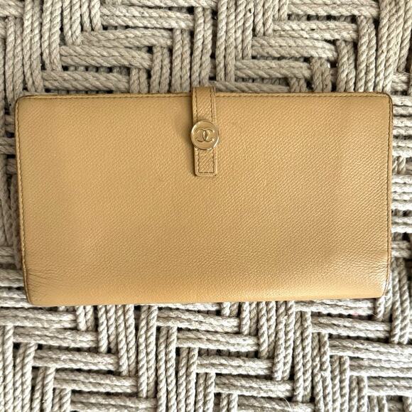 Chanel Vintage Camel Colored Long Snap Wallet - Picture 1 of 10